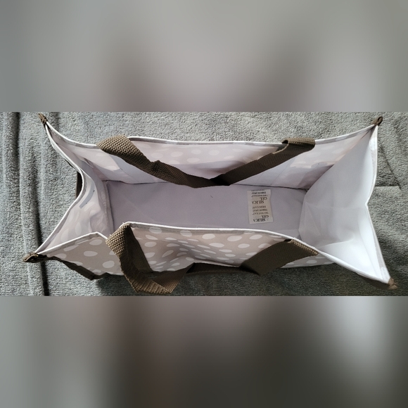 Thirty One Caddy - Picture 5 of 5